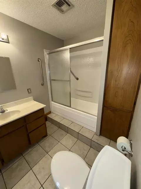 1716 W 9th St, Cushing, OK 74023 photo 9