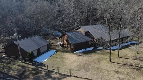 53 E Fork Rd, Broken Bow, OK 74728