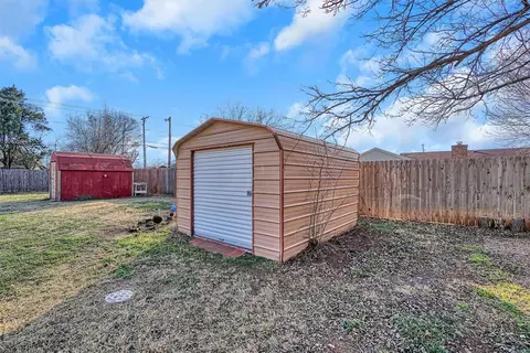 701 Canterbury Blvd, Altus, OK 73521 photo 34