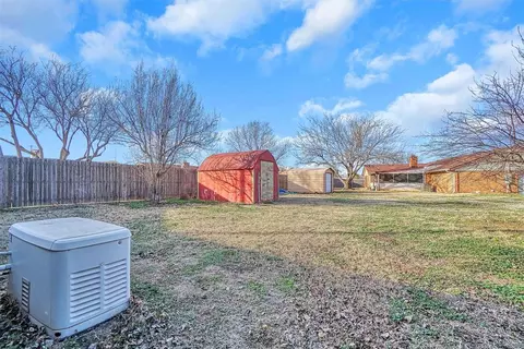 701 Canterbury Blvd, Altus, OK 73521 photo 38