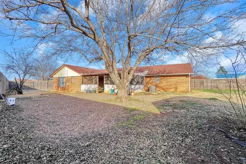 701 Canterbury Blvd, Altus, OK 73521 photo 33
