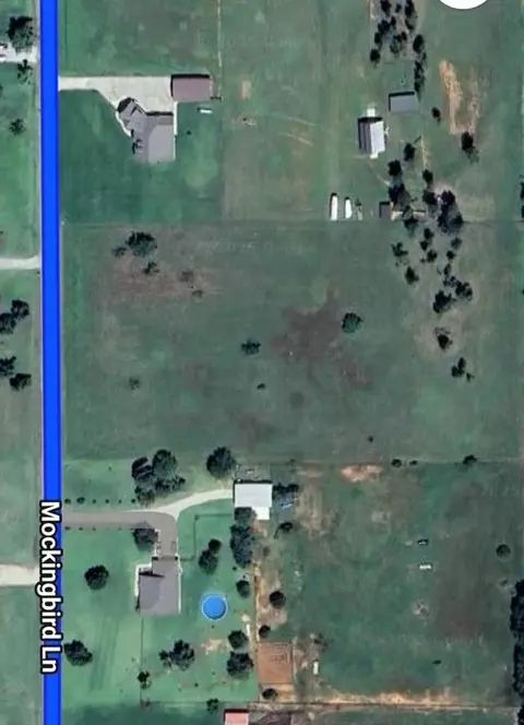 Mockingbird Lane, Tuttle, OK 73089 photo 2