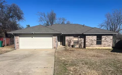 8917 Cecile Pl, Spencer, OK 73084