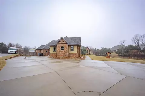 1200 E Rock Creek Rd, Tuttle, OK 73089 photo 43