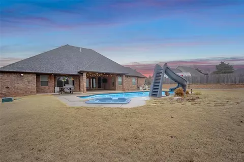 1200 E Rock Creek Rd, Tuttle, OK 73089 photo 37