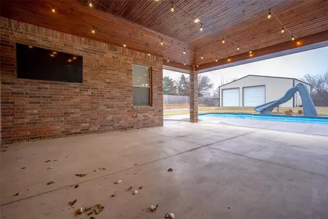 1200 E Rock Creek Rd, Tuttle, OK 73089 photo 35