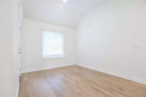 Bedroom - 12601 Samara Dr, Moore, OK 73173 photo 1 of 6