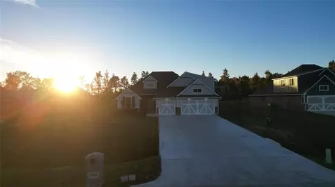 Exterior - 12601 Samara Dr, Moore, OK 73173 photo 1 of 2