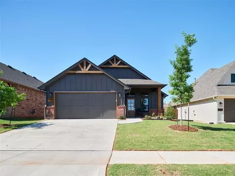 7905 NW 162nd St, Edmond, OK 73012