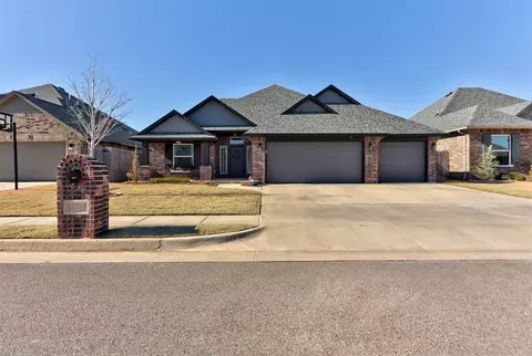 16709 Aragon Ln, Oklahoma City, OK 73170
