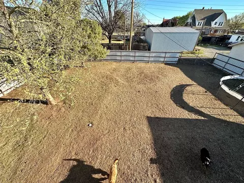 709 E Grant St, Sentinel, OK 73664 photo 31
