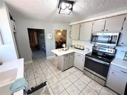 709 E Grant St, Sentinel, OK 73664 photo 8