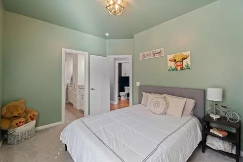 2248 E Thomas Ter, Mustang, OK 73064 photo 34