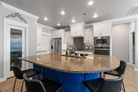 2248 E Thomas Ter, Mustang, OK 73064 photo 14