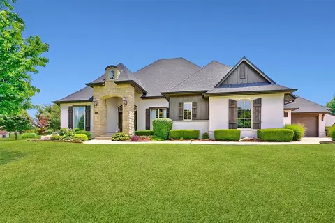 2408 Crestwood Dr, Jones, OK 73049
