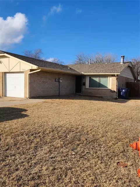 7501 NW 113th Pl, Oklahoma City, OK 73162