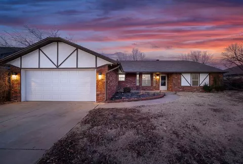 2805 Summer Set Trl, Edmond, OK 73012