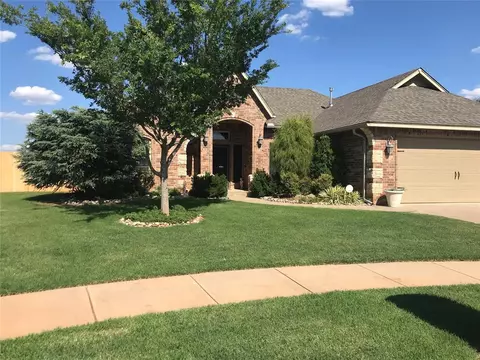 1920 Alexander Way, Yukon, OK 73099