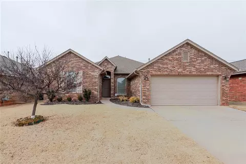 15925 Sky Run Dr, Edmond, OK 73013
