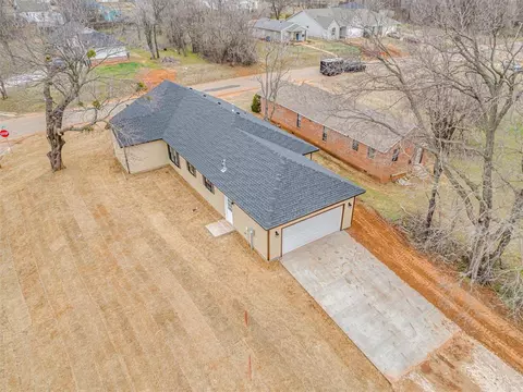 701 E Grant Ave, Guthrie, OK 73044 photo 35