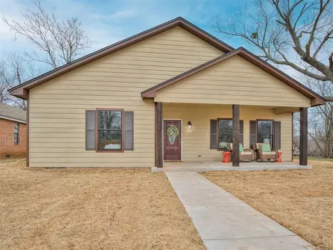 701 E Grant Ave, Guthrie, OK 73044 photo 32
