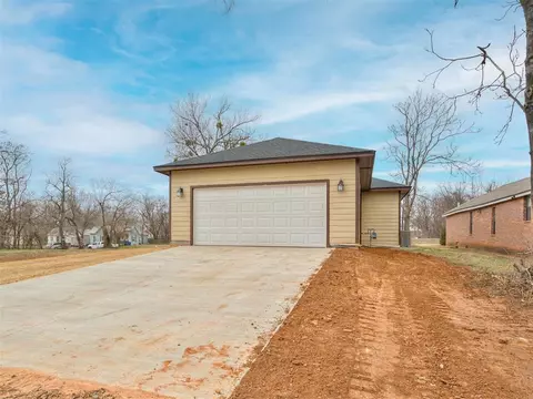 701 E Grant Ave, Guthrie, OK 73044 photo 34