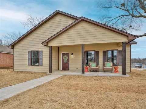 701 E Grant Ave, Guthrie, OK 73044 photo 31
