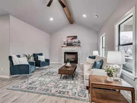 701 E Grant Ave, Guthrie, OK 73044 photo 5