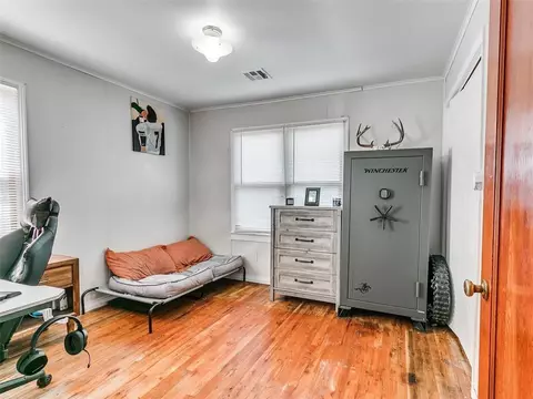 324 S Maple St, Crescent, OK 73028 photo 8