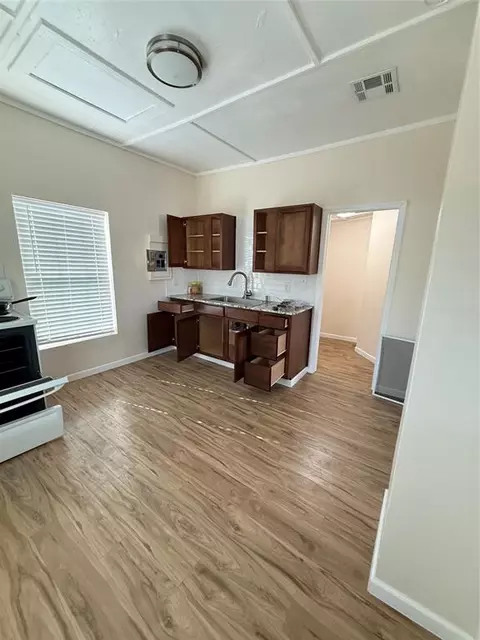 824 Eufaula St, Norman, OK 73071 photo 4
