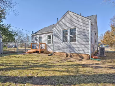 116 Beal St, Norman, OK 73069 photo 23