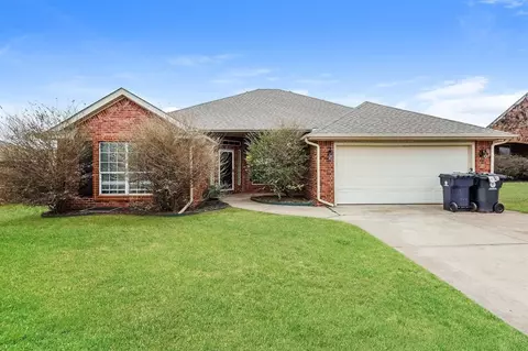 13216 SW 2nd St, Yukon, OK 73099
