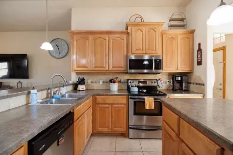 1113 Hershel Dr, Elgin, OK 73538 photo 8