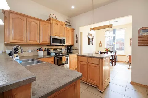 1113 Hershel Dr, Elgin, OK 73538 photo 9