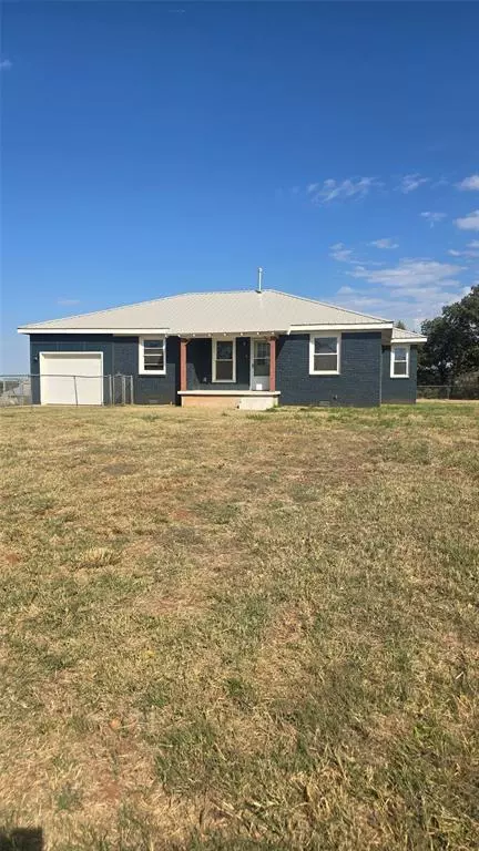 38408 Waco Rd, Shawnee, OK 74801