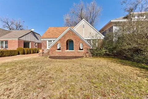 1205 NW 46th St, Oklahoma City, OK 73118