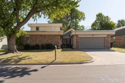 10304 Little Pond Dr, Oklahoma City, OK 73162