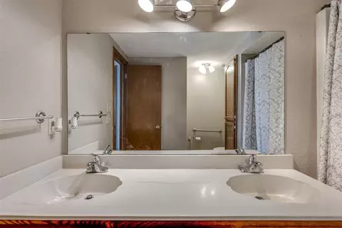 2116 Meench Dr, Moore, OK 73170 photo 30