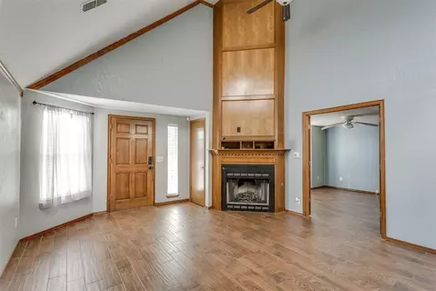2116 Meench Dr, Moore, OK 73170 photo 8