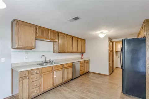 2116 Meench Dr, Moore, OK 73170 photo 14
