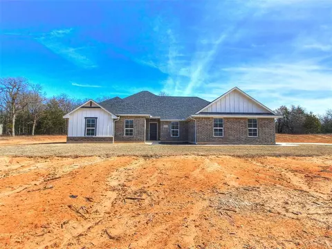 104782 S Pimlico Pass, Mcloud, OK 74851