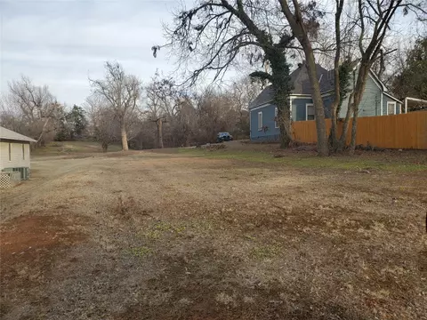 Ash, Guthrie, OK 73044 photo 3