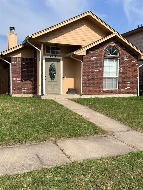 2114 Meench Dr, Oklahoma City, OK 73170