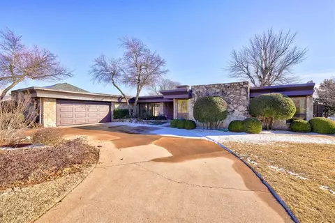 4312 St Gregory Dr, Oklahoma City, OK 73120