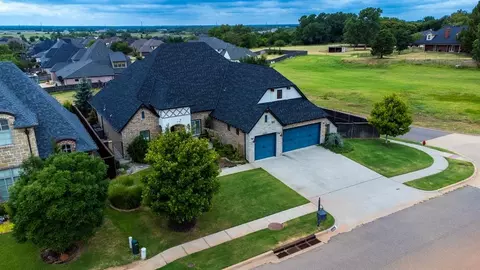 3208 Rolling Woods Dr, Norman, OK 73072 photo 4