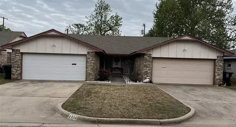 4204 NW 51st St #4204 & 4206, Oklahoma City, OK 73112