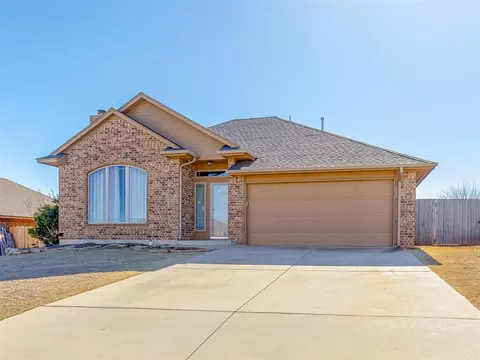1082 Phils Way, Piedmont, OK 73078