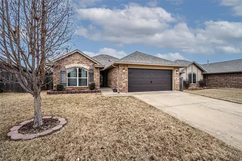 8913 SW 36th St, Oklahoma City, OK 73179