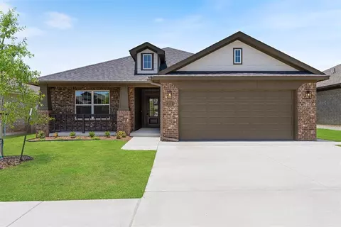 413 Haven St, Yukon, OK 73099