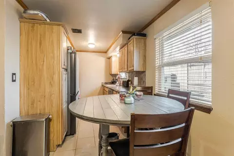 808 Pinebrook Dr, Guthrie, OK 73044 photo 9